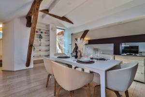 Apartamento de 2 dormitorios con vistas a la ciudad