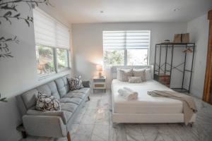 Studio Apartment with Sofa Bed room in South Beach Luxury Apartments