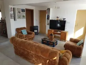 Rustic Villa with Pool Sleeps 6 & Terrace - Qrendi