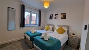 Margam's Cosford House for Business Travellers - Leigh