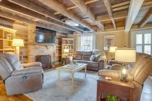 Walk to Beach Historical Fredericksburg Home - Spotsylvania