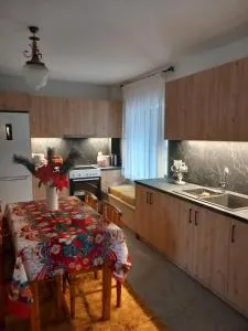 Mountain nest A - Vronterón