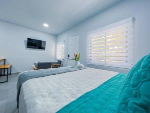 Forest apartments studio F2, walking to the beach