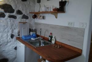 Adorable tiny house El Sitio with amazing views