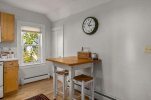 West End Gem Live Like a Local in Portsmouth