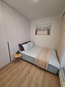 Apartament Letnica blisko plaży z garażem i klimatyzacją