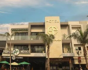 Hotel Grand One Plaza - San Ysidro