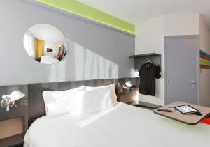 Hotels ibis Styles Roanne Centre Gare : photos des chambres