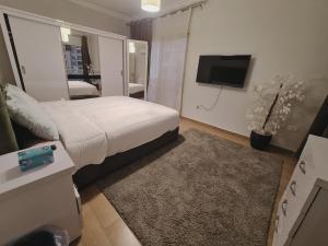 Freshly Modern Renewed 3BR Full AirCod Dar masr Qornfel