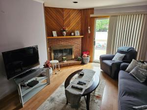 1st FL, 2BR Apartment Oceanside NY