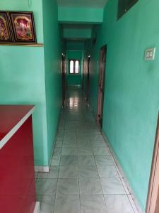 V R Residency