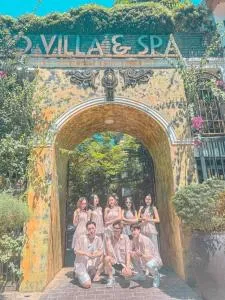 HELLO VILLA & SPA - Thôn Lại Thê