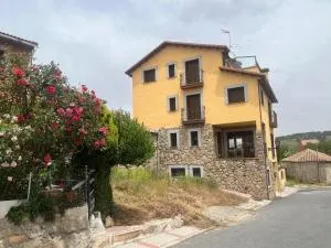 MIRADOR DE PEGUERINOS - Navalespino