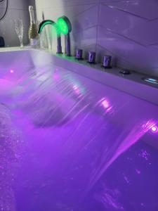 JACUZZI & SAUNA Apartament Warszawa Bemowo