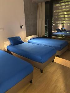 Beautiful Apartment with Panoramic View of center with roof terrace