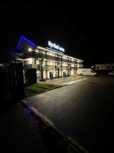 Hotels Kyriad Rouen Sud - Oissel : photos des chambres