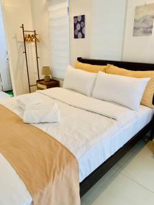 Crossing View Penthouse