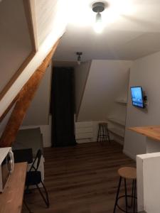 Appartements Hebergement Cozy a Deville-les-Rouen - 13 min Rouen : photos des chambres