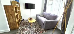 Cosy & Spacious 3Bed Apt on High Street Wi-Fi - Chesham