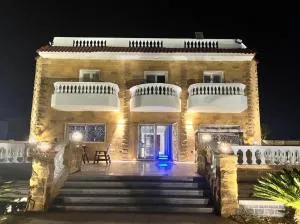 فيلا الفيروز - 坦塔