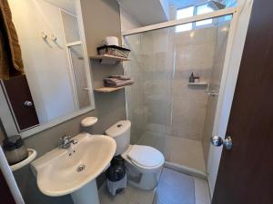 Piso 11 con vista a la montaña, Callejuelas