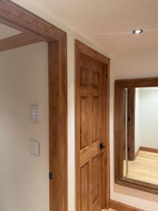 Chalet Chic 2BR plus Queen Sleeper Sofa
