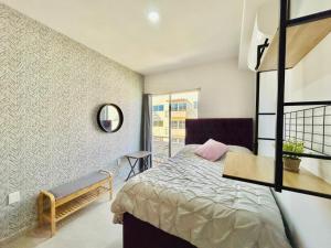 Lindo con gran alberca tipo playa by G P S rentas