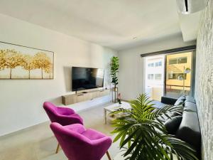 Lindo con gran alberca tipo playa by G P S rentas