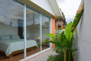 Casa Orange, Lod Tunduh - Darmasaba