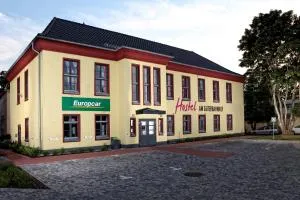 Hostel am GÜTERBAHNHOF - 新勃兰登堡