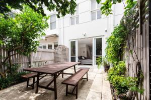 Ace Your Stay - Pool, Gym & Tennis in One Place!