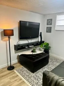 Cozy Urban Retreat with Modern Comforts - Ardbeg