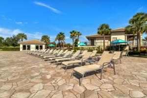 Luxury 9 bd 5 Bath with private Pool and Spa 140