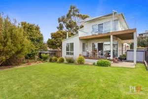 Tranquil Holiday Retreat Rhyll - Rhyll