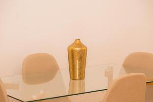 Appartement rénové situé aux portes de Paris