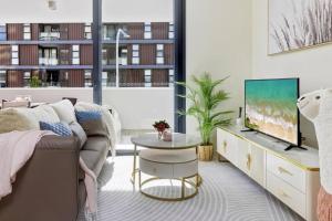 Charm 3Bedroom Apt in Waterloo