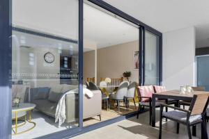 Charm 3Bedroom Apt in Waterloo