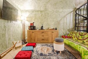 Zen House in the Center W Free Parking and 24Hours Automatic Check-In - With Neftflix & DisneyPlus