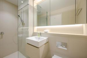 CBD sweet 3Br ChinaTown ICC & parking & Firework