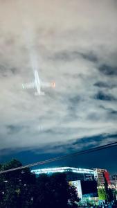 Diplomat 301 -Cultural Unit, Local Vibes, Airport Nearby