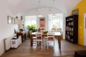 Hiša Linhart Apartment - Mošnje