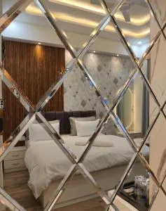 Saffron Guest House - Gajraula