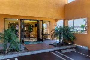 Quality Inn & Suites Westminster Seal Beach - Huntington Harbour