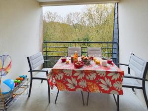 Pont LAbbé - Appartement pour 4 avec balcon