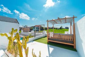 Romantic Designer Villa in Canggu, Bali