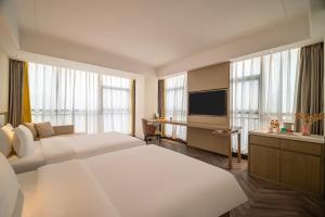 TOWO Shangpin International Hotel