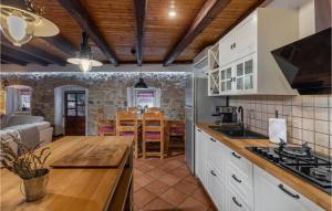 Beautiful Home In Krasica With Wifi 
