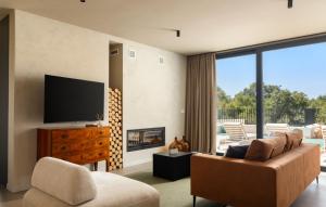 Modern villa Tia II with outdoor pool in Porec