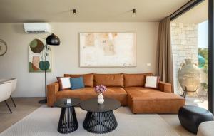 Modern villa Tia I with outdoor pool in Porec