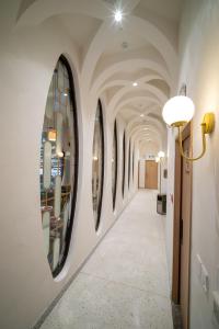 Me Saigon Boutique Hotel